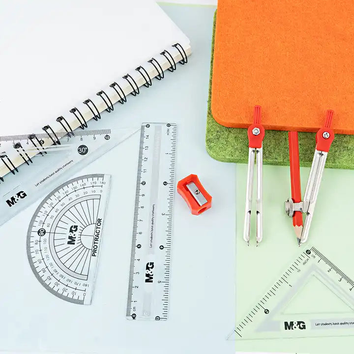 M&G Math Set 8pcs, Metal Box packing. (1 per pack)