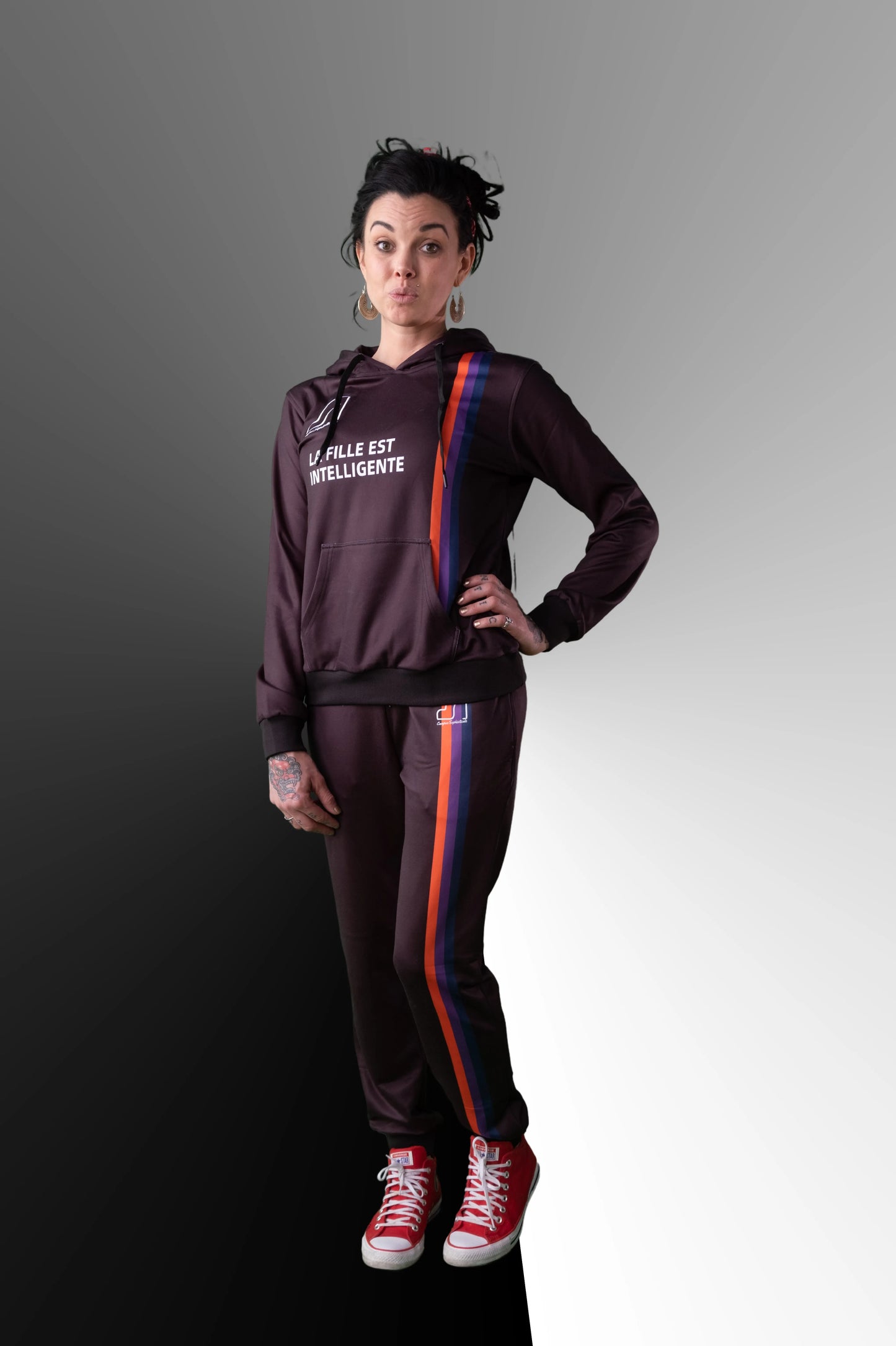 Premium Female Sweatpants - LA FILLE EST INTELLIGENTE